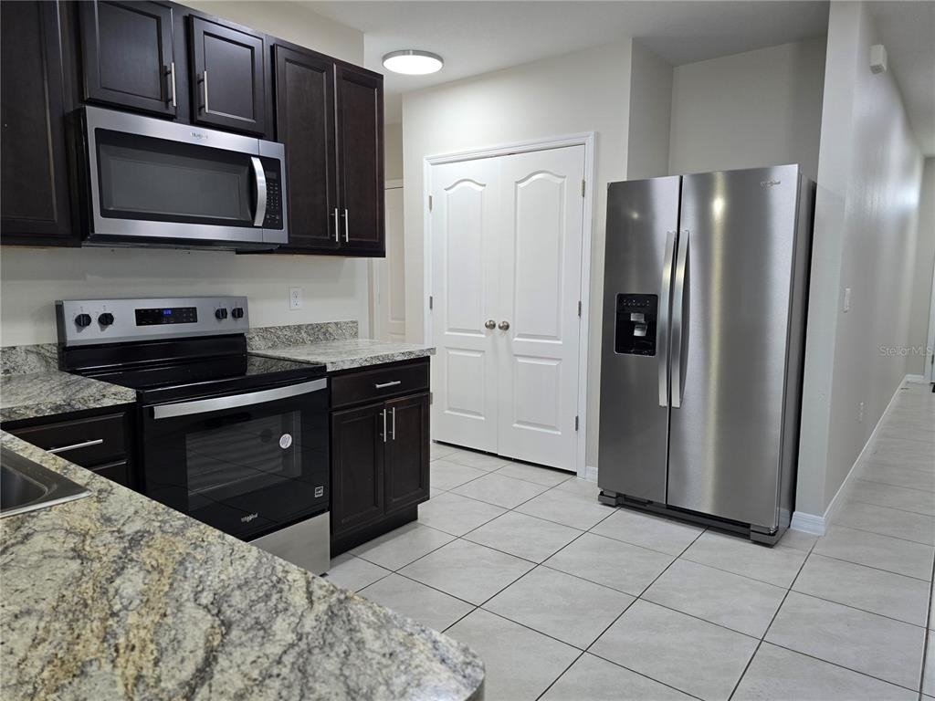122 Jace Way - Photo 2