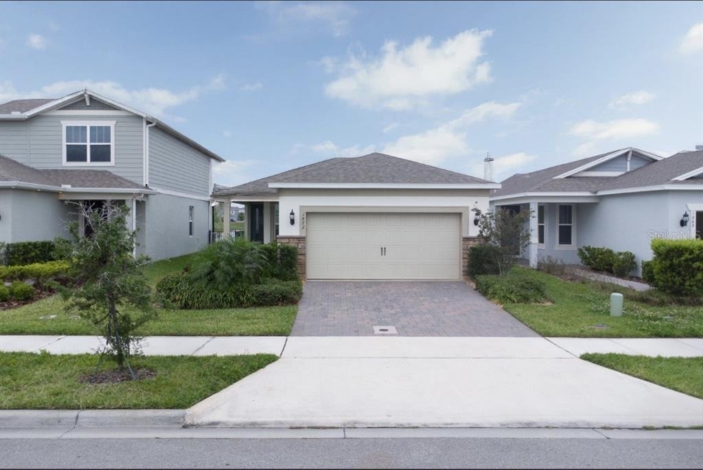 1872 Summer Serenity Drive - Photo 0