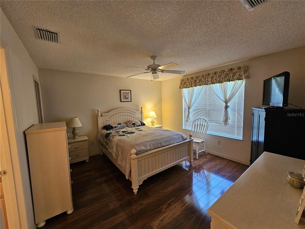 945 Candler Place - Photo 7
