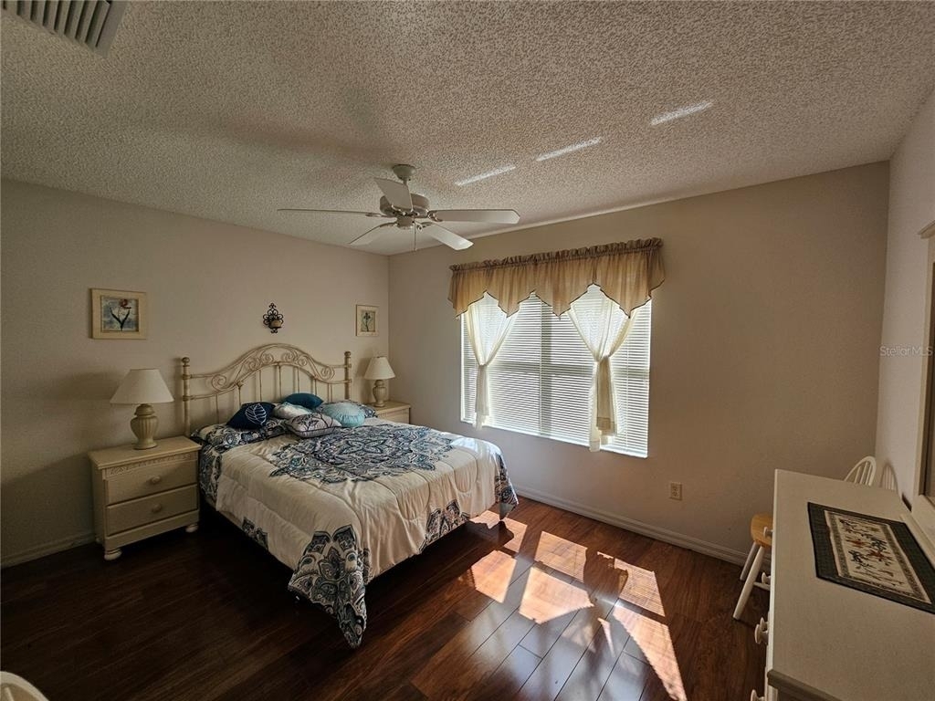 945 Candler Place - Photo 11