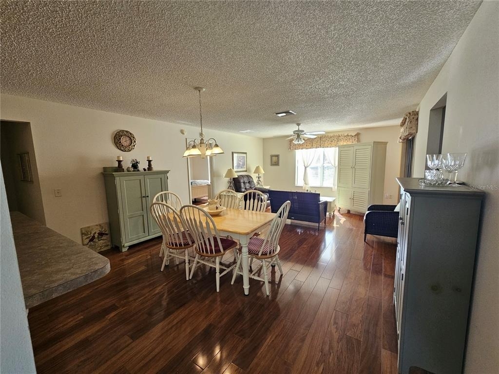 945 Candler Place - Photo 2