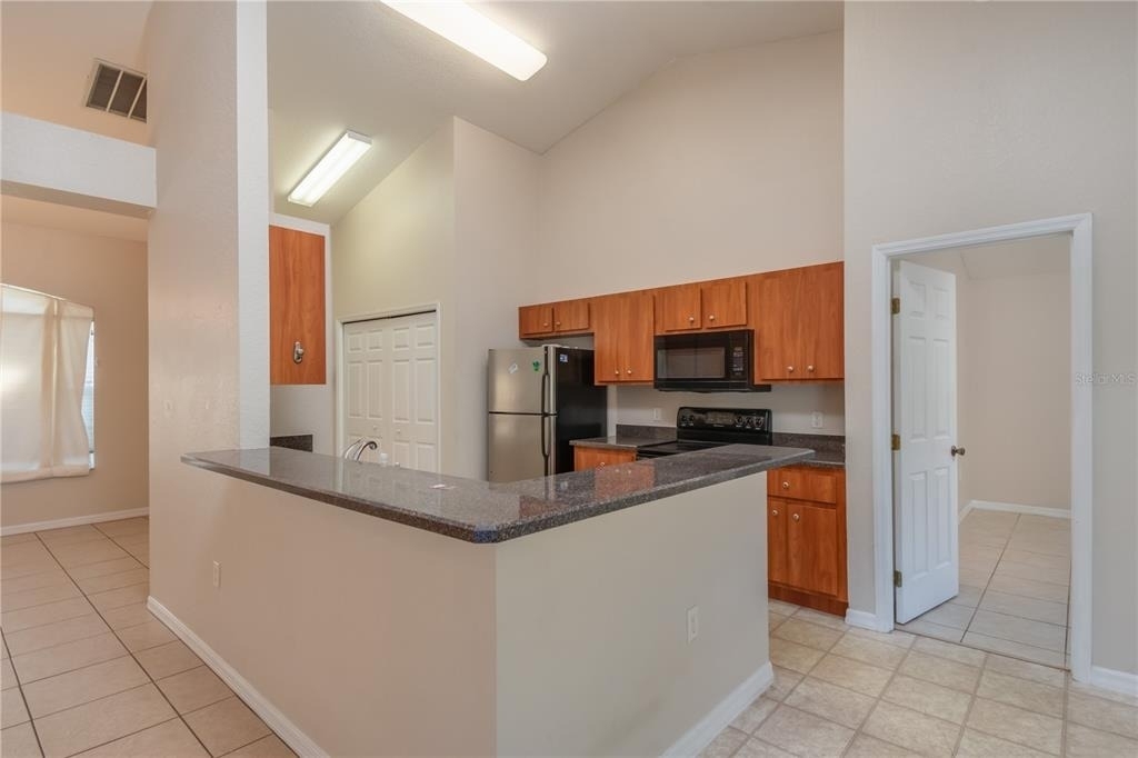6375 Sw 63rd Street - Photo 8