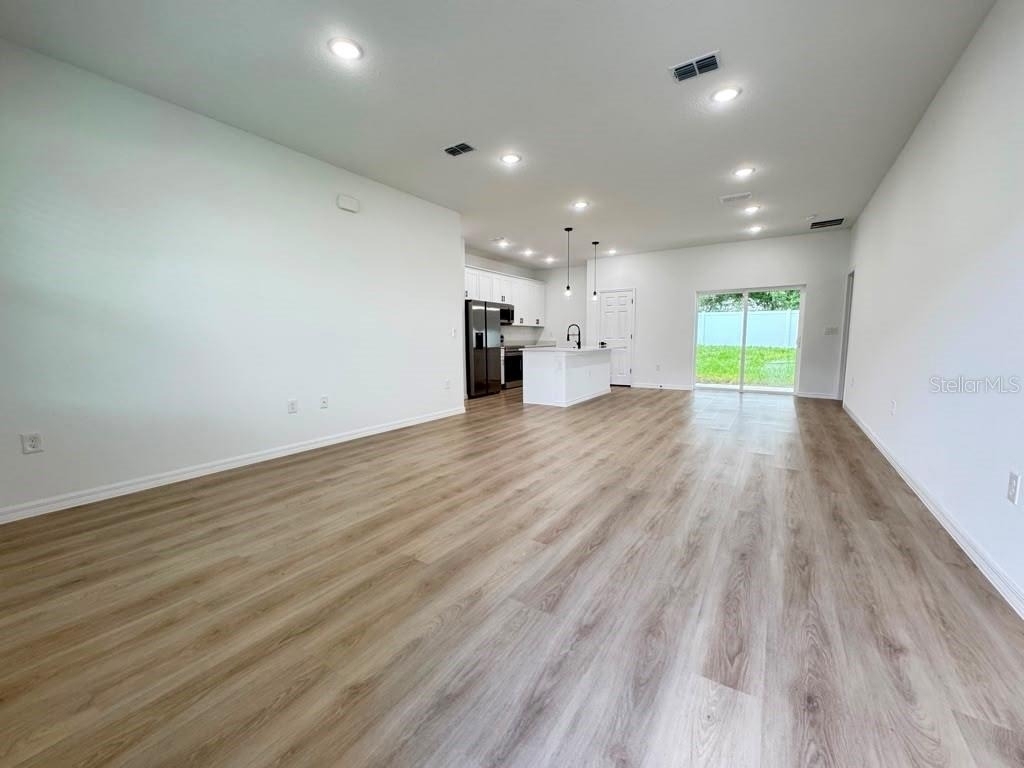 10032 N Deltona Boulevard - Photo 5