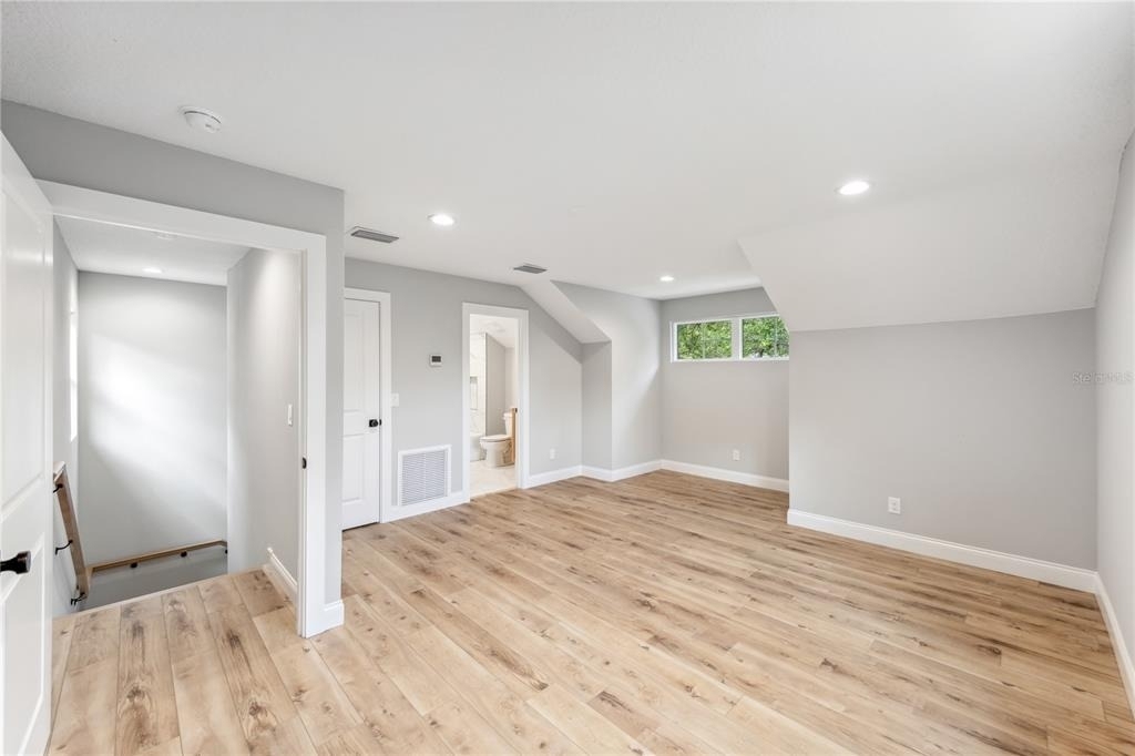 444 Delaney Park Drive - Photo 9