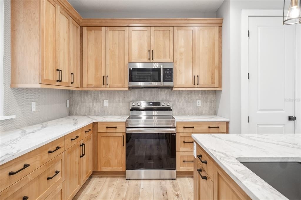 444 Delaney Park Drive - Photo 3