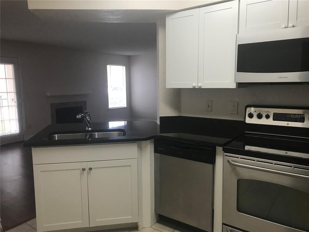 2550 N Alafaya Trail - Photo 4