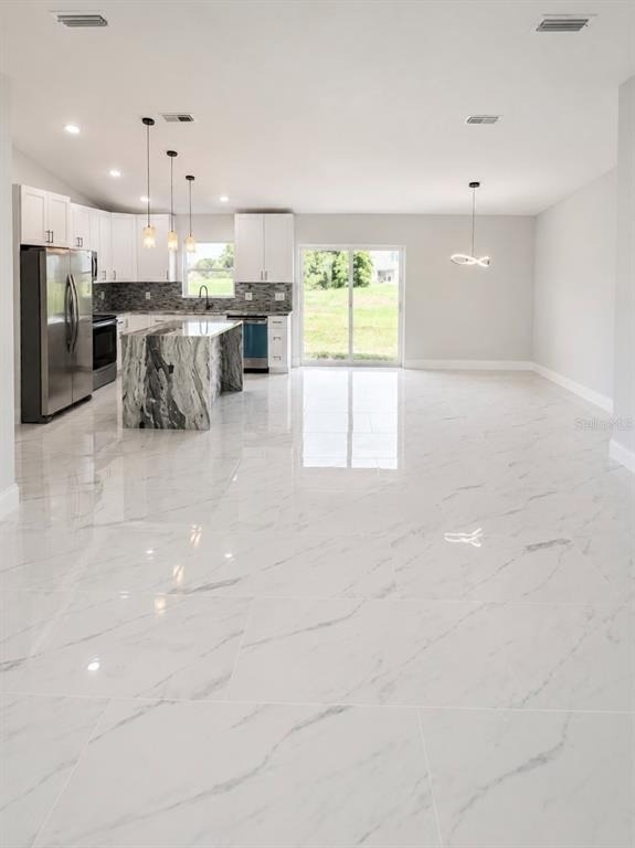 7016 Golf Club Drive - Photo 2