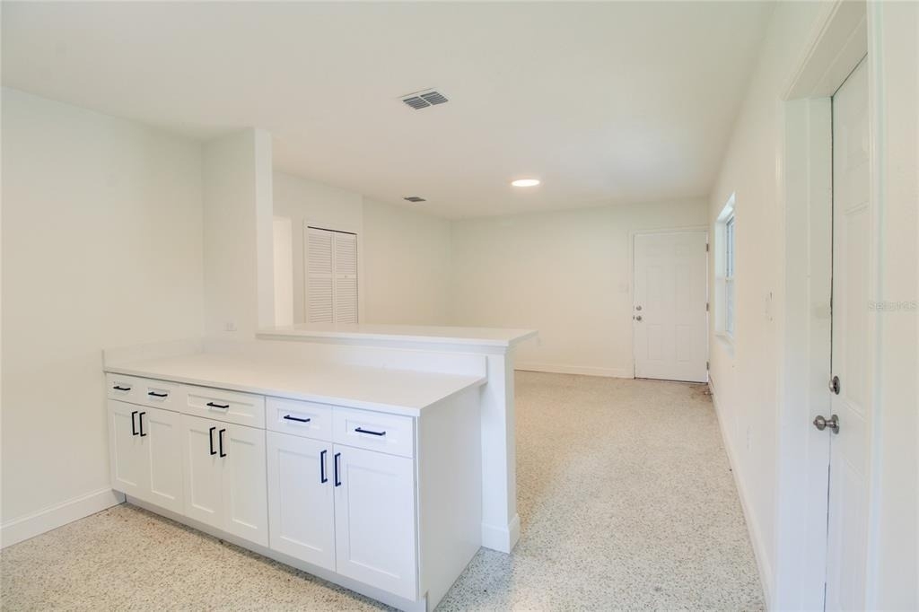 1618 Indiana Avenue - Photo 6