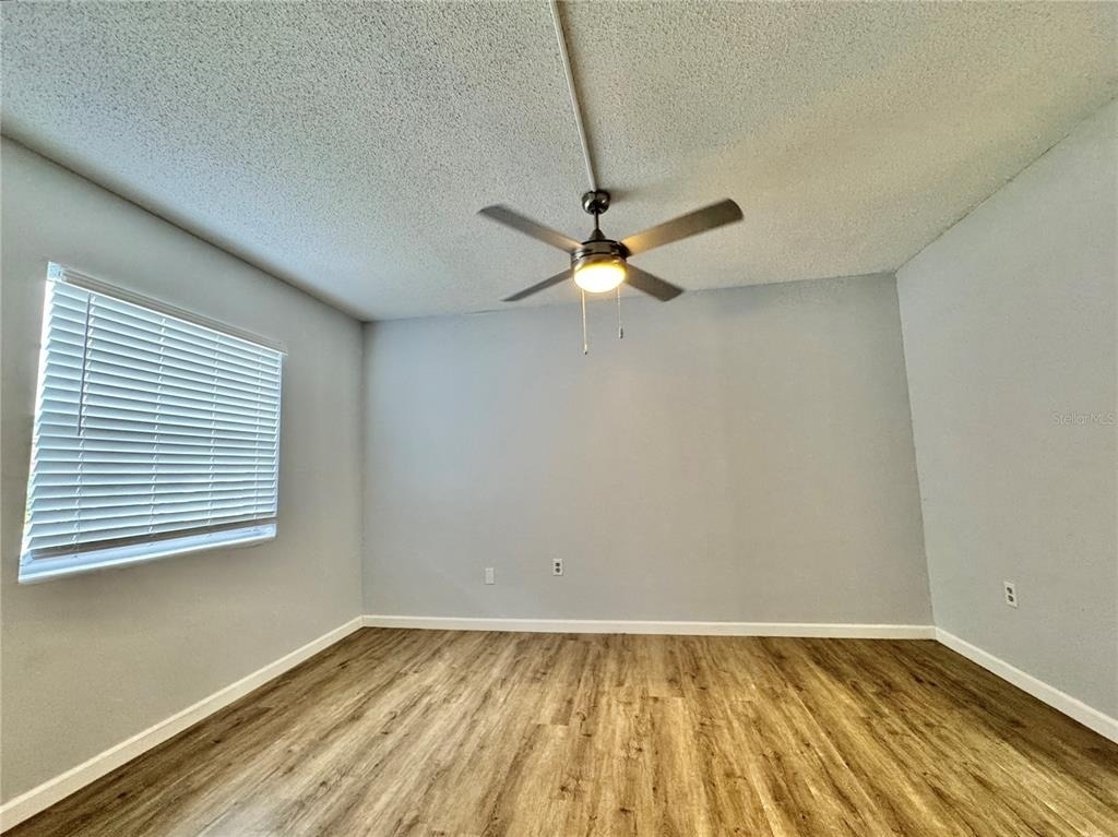 551 Flemming Way - Photo 6