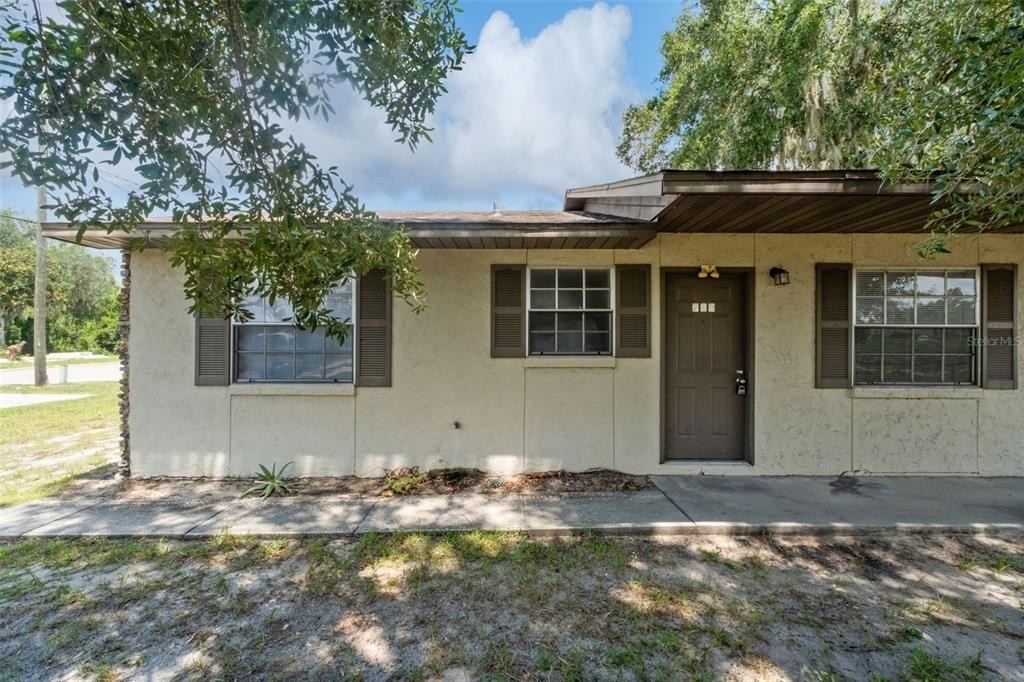 710 N Sinclair Avenue - Photo 0