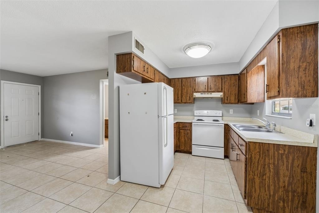 710 N Sinclair Avenue - Photo 6