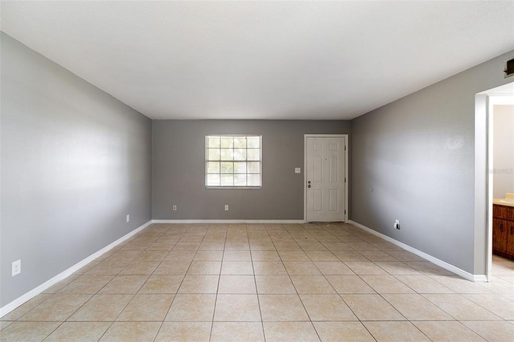 710 N Sinclair Avenue - Photo 8