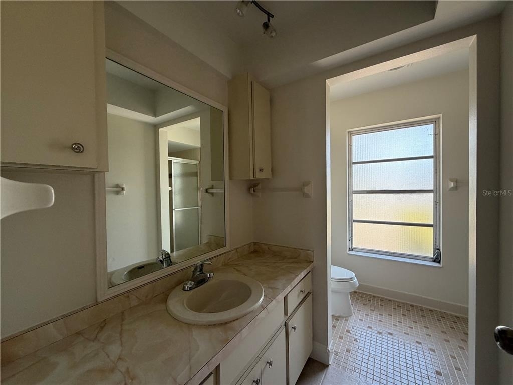 635 Harvey Street - Photo 13
