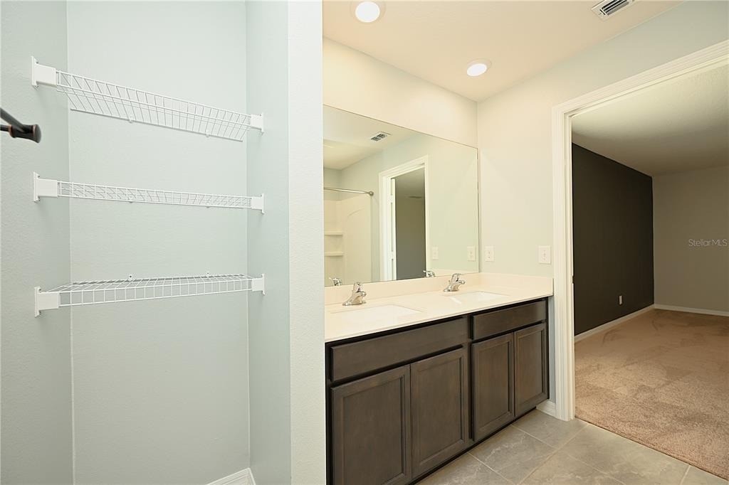 1563 Swan Lake Circle - Photo 28