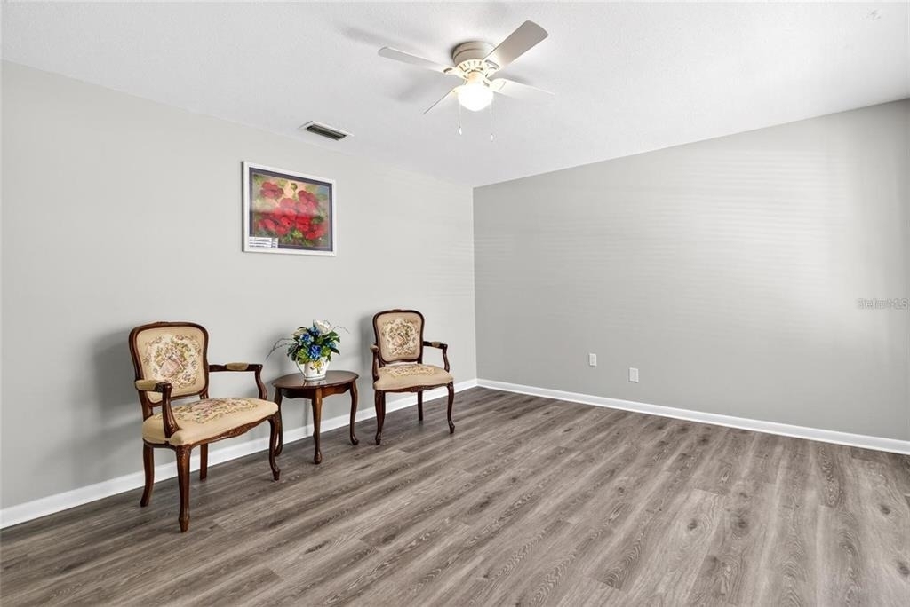 3907 Nw 21st Street - Photo 2