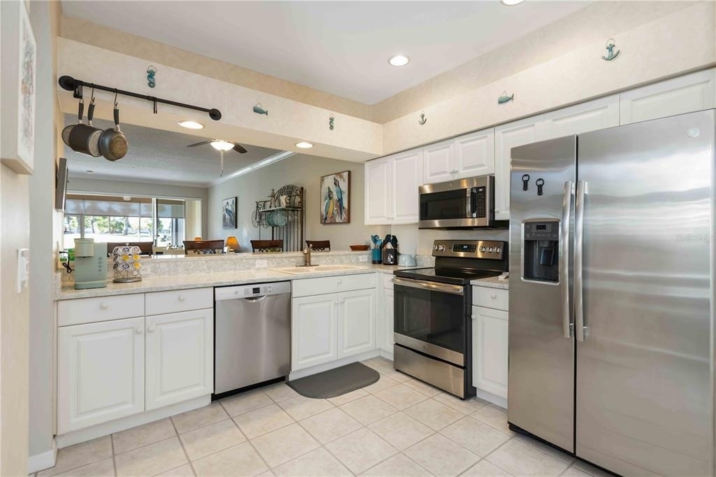 5064 Mahogany Run Avenue - Photo 10