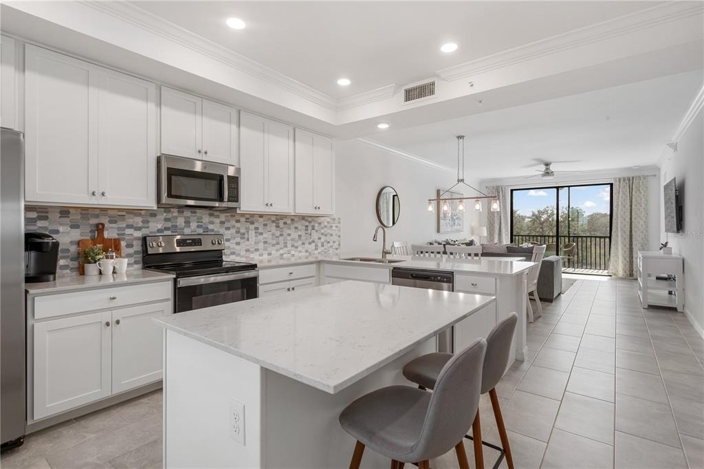18028 Gawthrop Drive - Photo 2