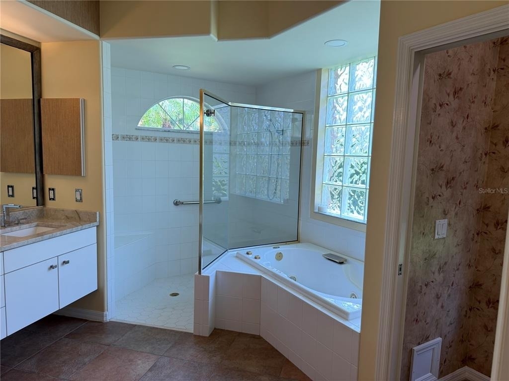 8544 Park Shore Lane - Photo 20