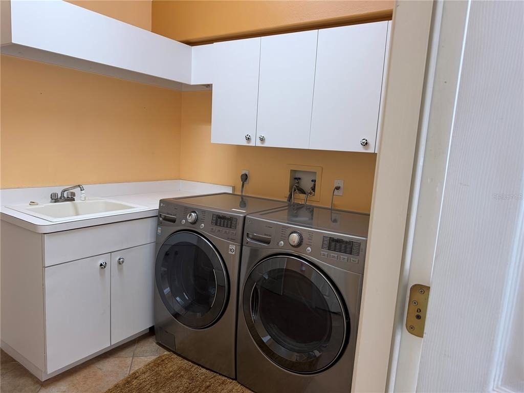 8544 Park Shore Lane - Photo 31
