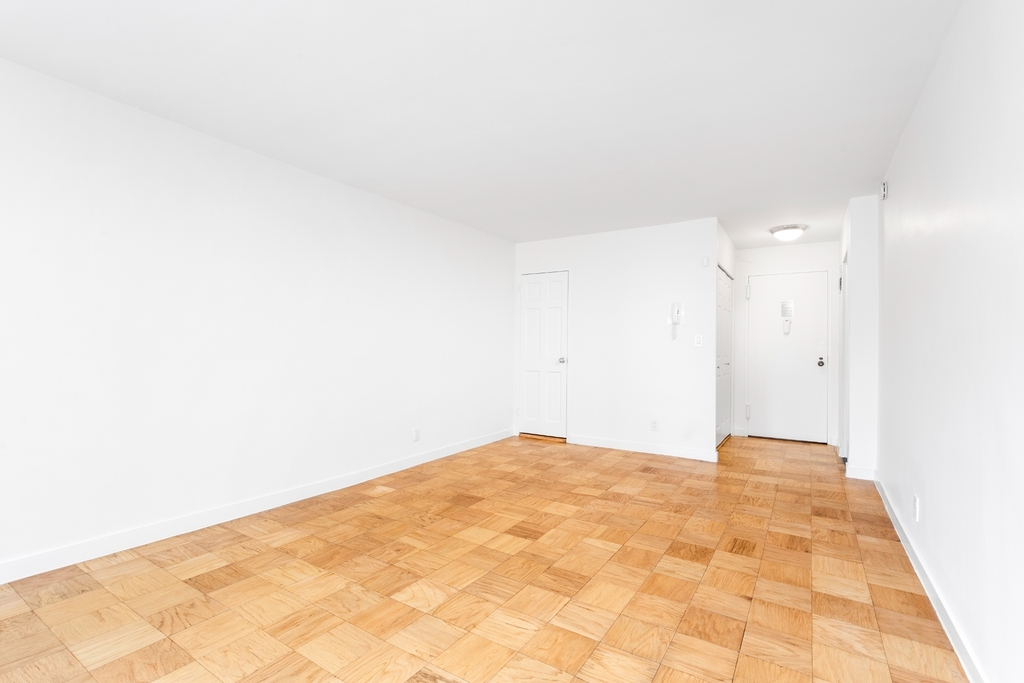 East 36th Street - Photo 1