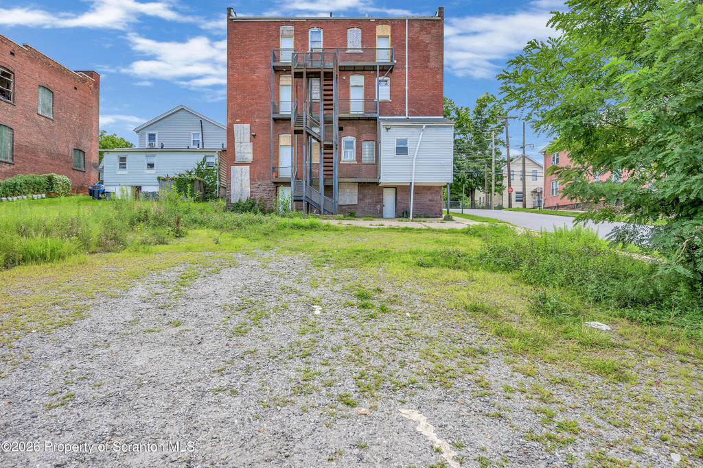 380 Scott Street - Photo 0