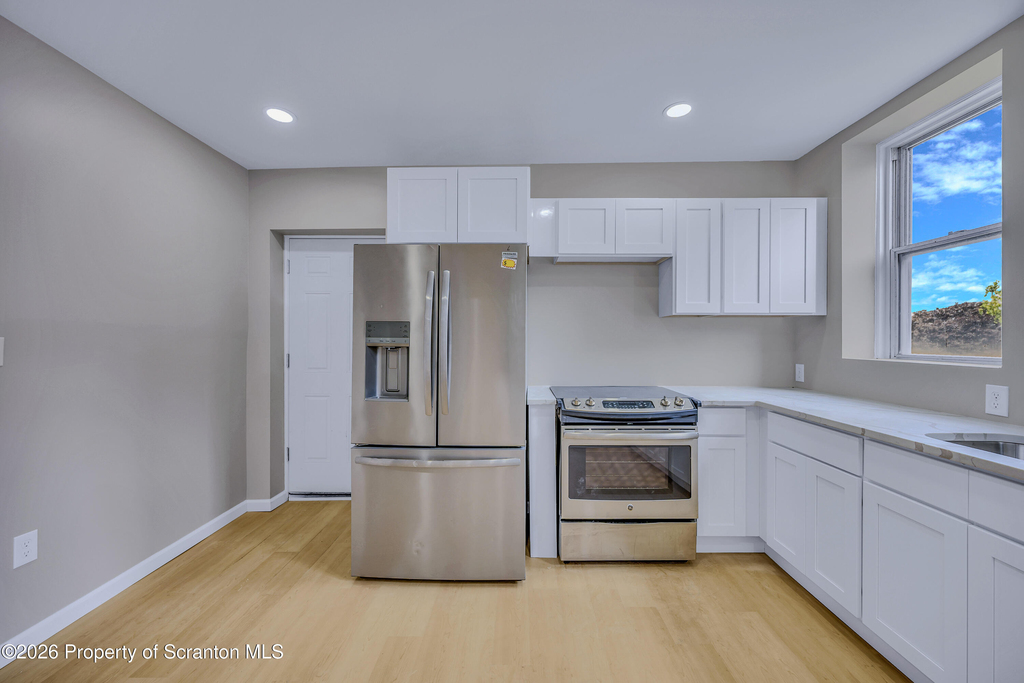 380 Scott Street - Photo 4