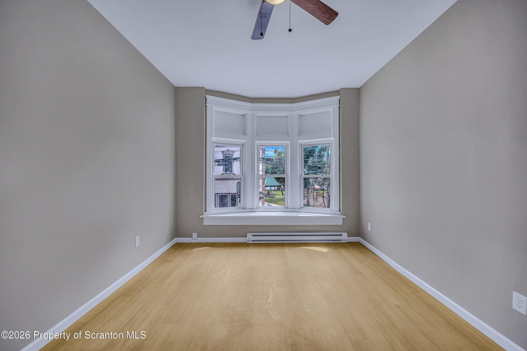 380 Scott Street - Photo 17