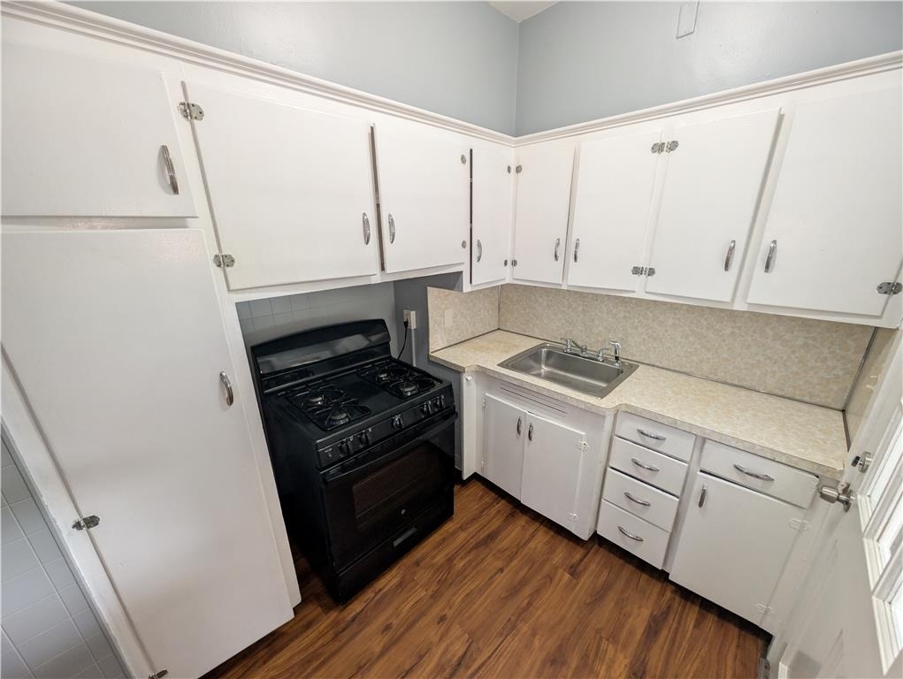 108 21st Street - Photo 9