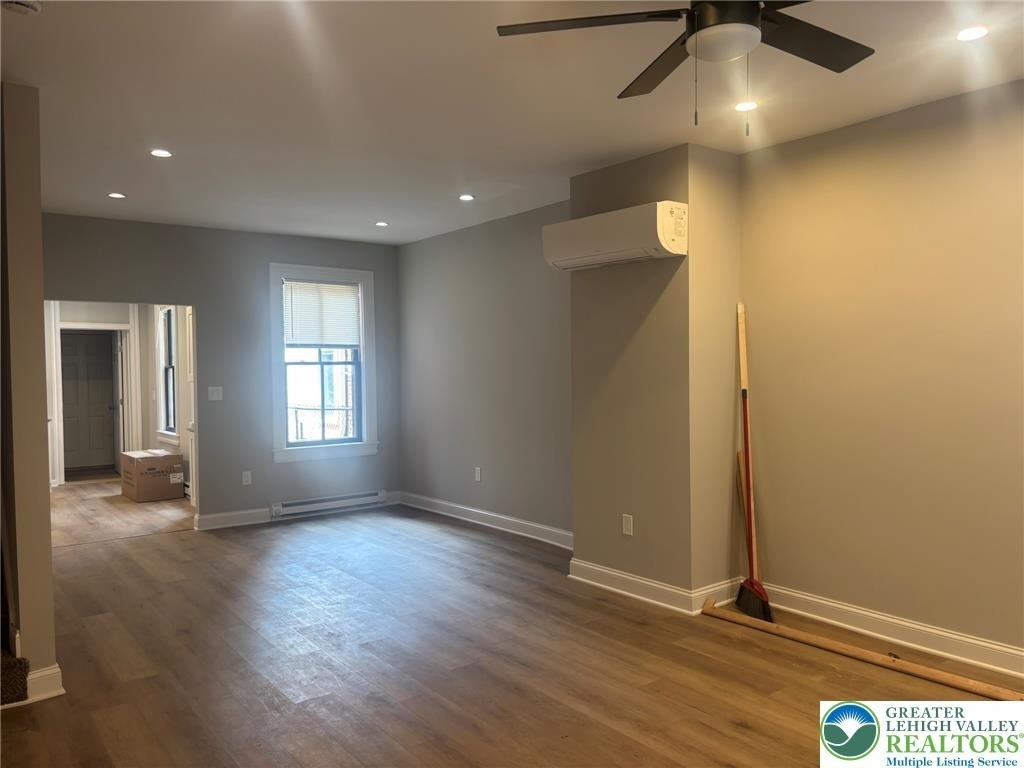 141 S 6th Street - Photo 3