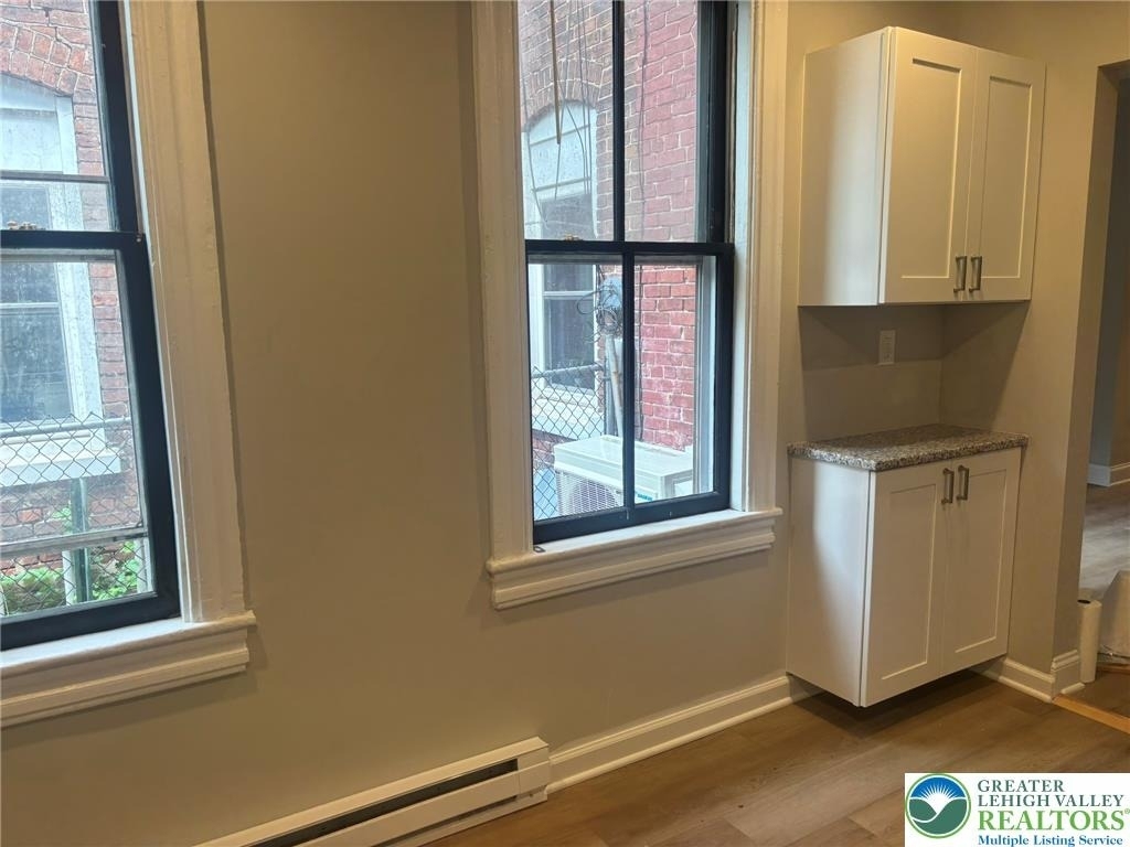 141 S 6th Street - Photo 6