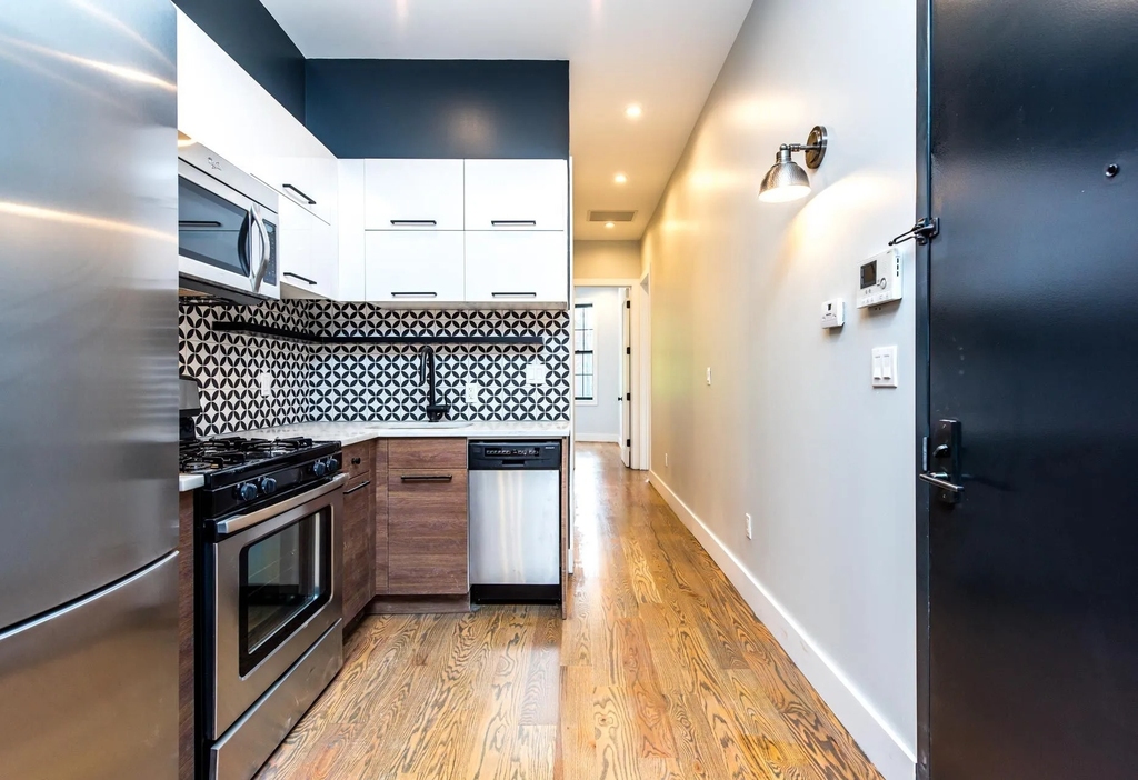 2 Stanwix Street - Photo 10