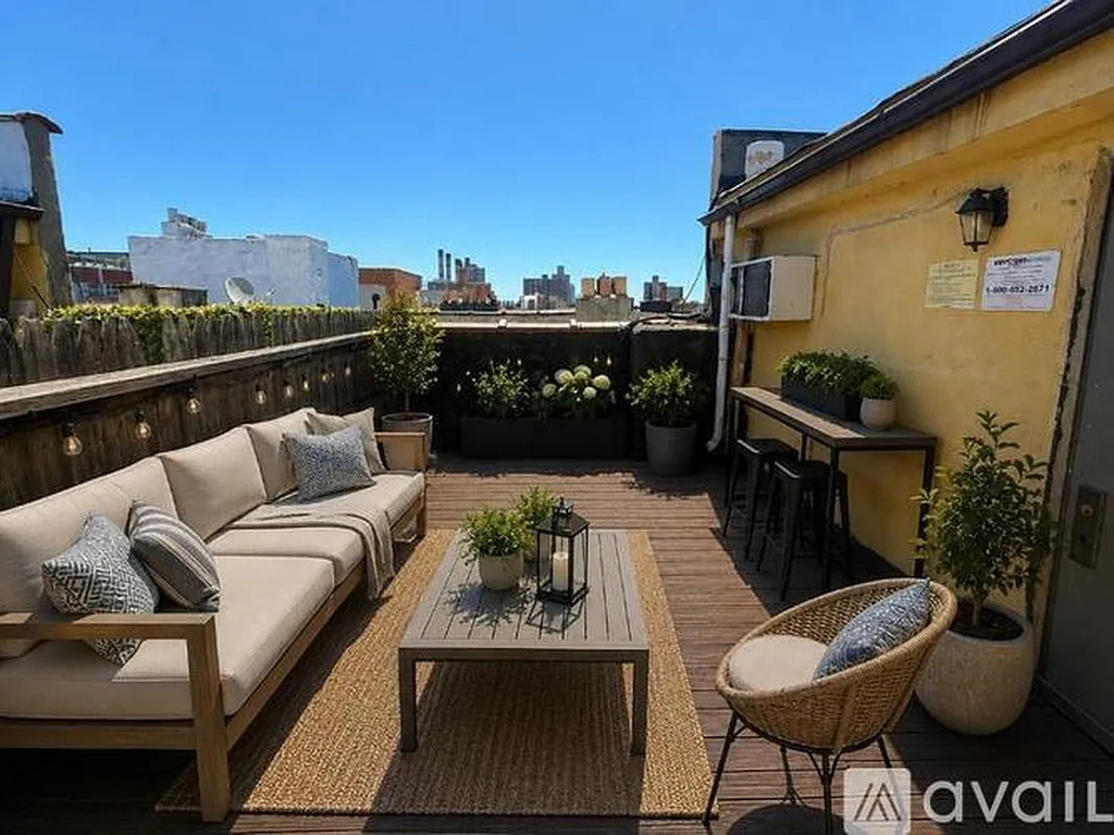 42 Avenue B - Photo 2