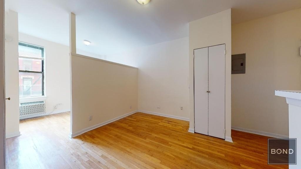 West 56th Street - Photo 3