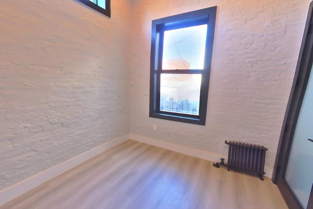 2154 2nd Avenue - Photo 1