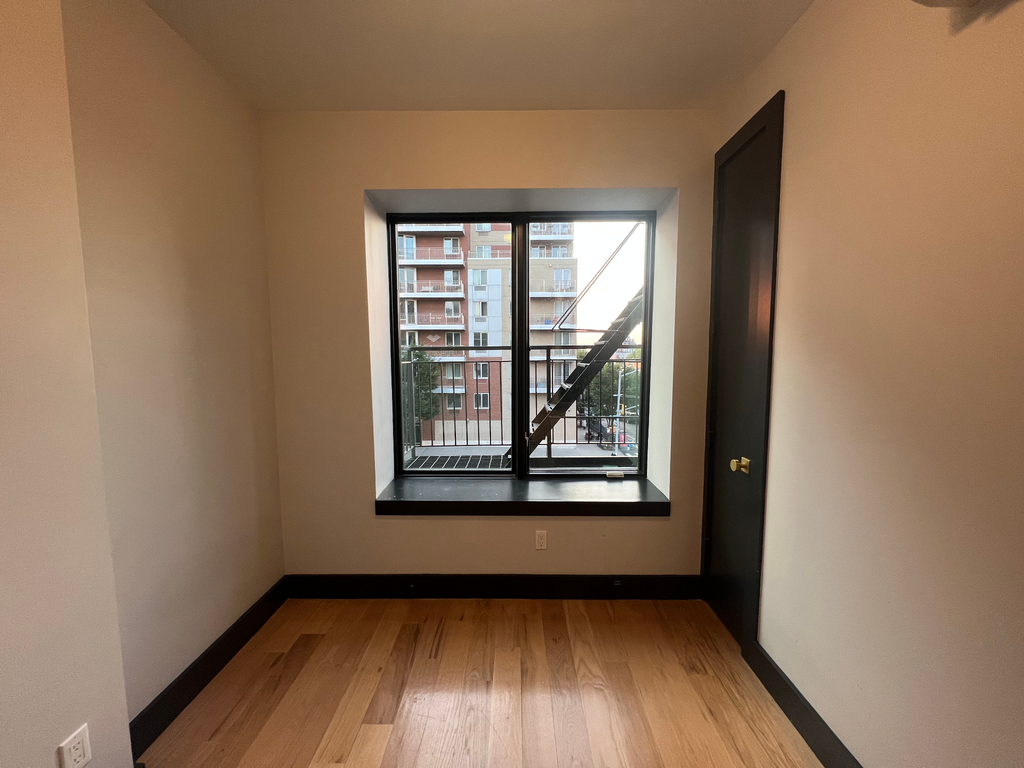 563 4th Avenue - Photo 9