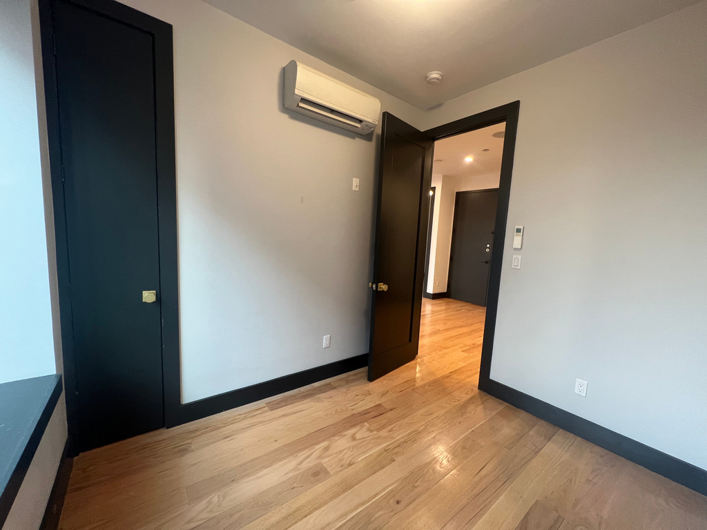 563 4th Avenue - Photo 7
