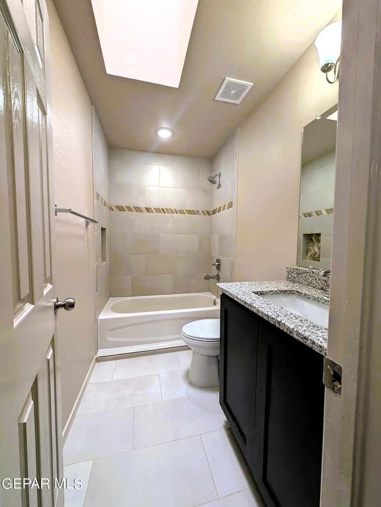 616 Rafael Marmolejo Street - Photo 11