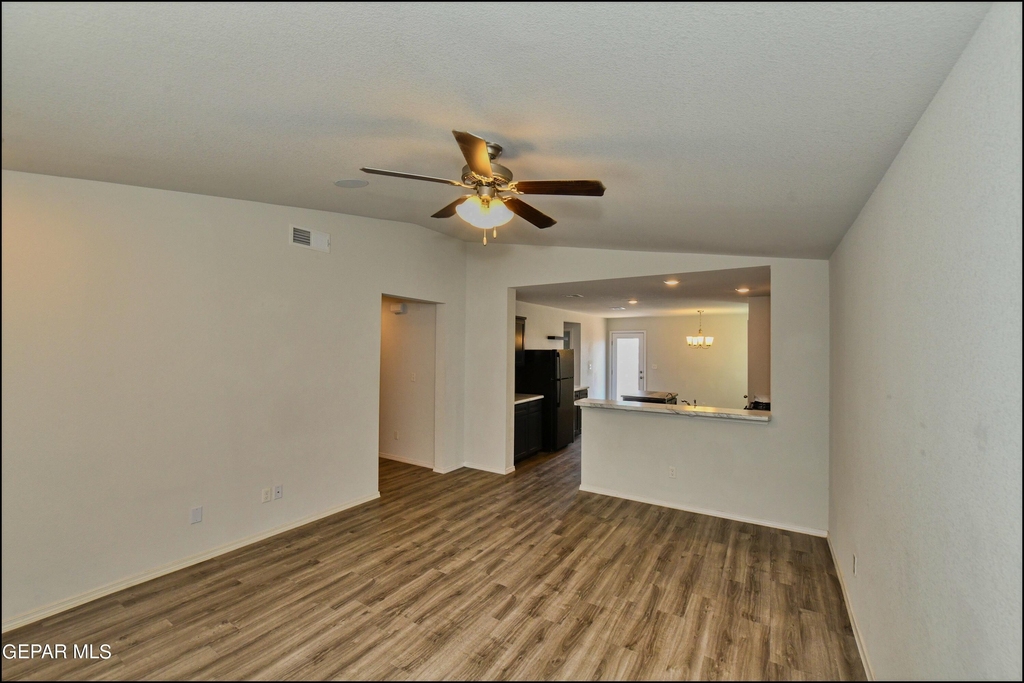 952 Orangetip Drive - Photo 6