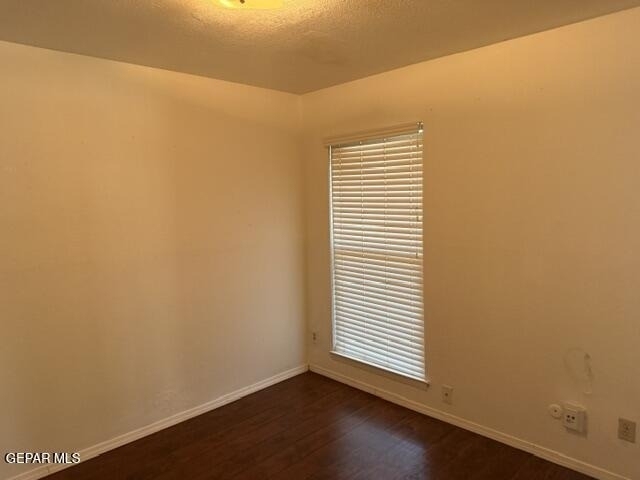 10430 Seawood Drive - Photo 3