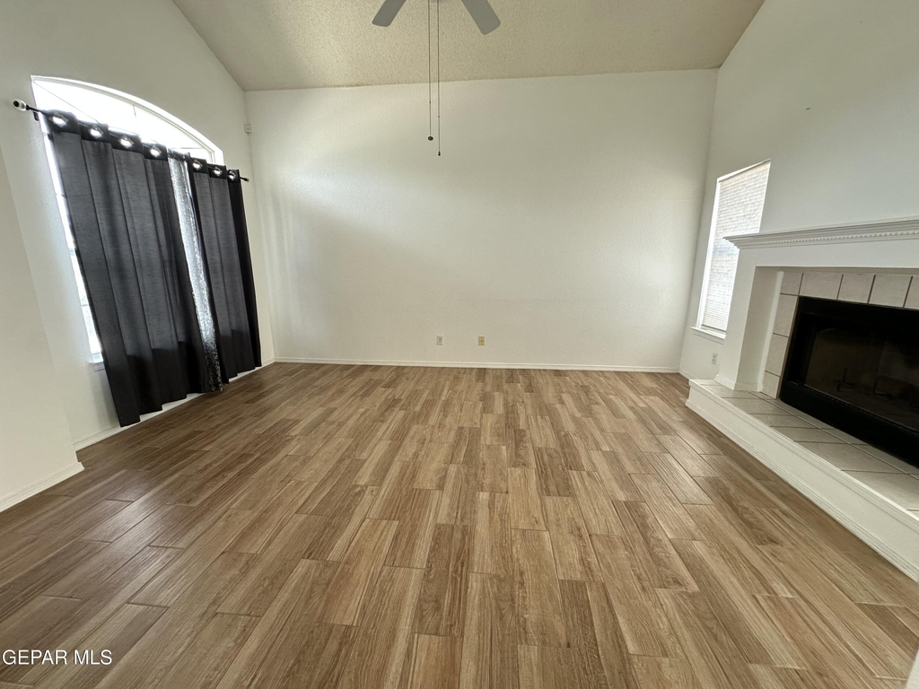 1340 James Cravens Court - Photo 3