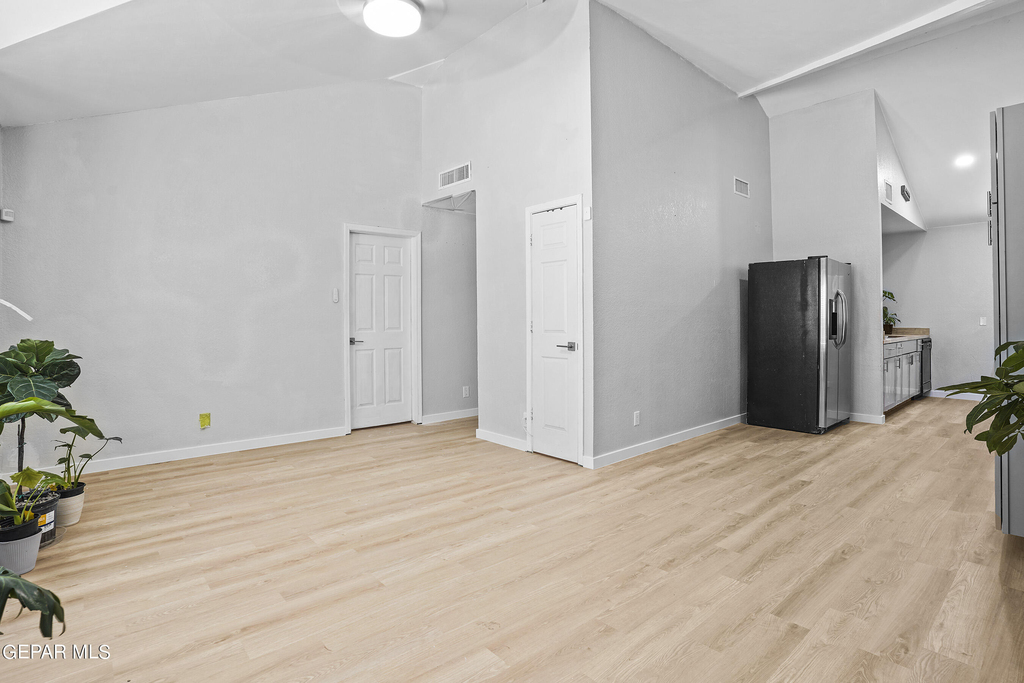 6640 Star Of India Lane - Photo 7