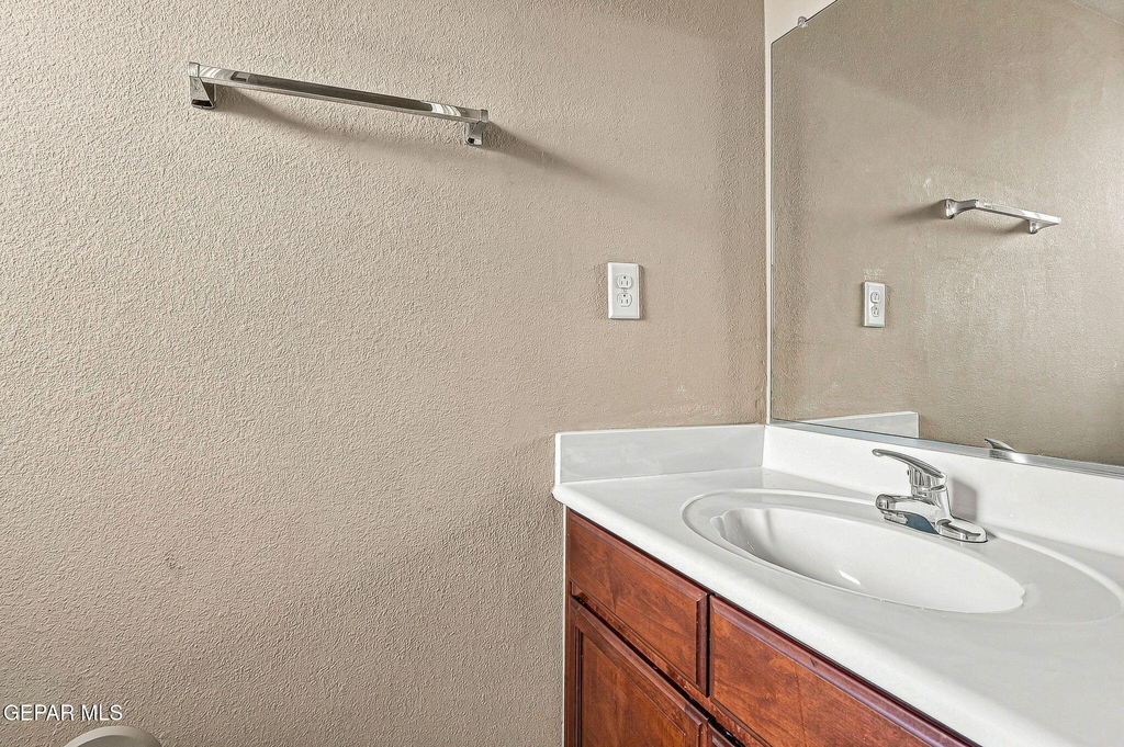 14384 Alma Point - Photo 21