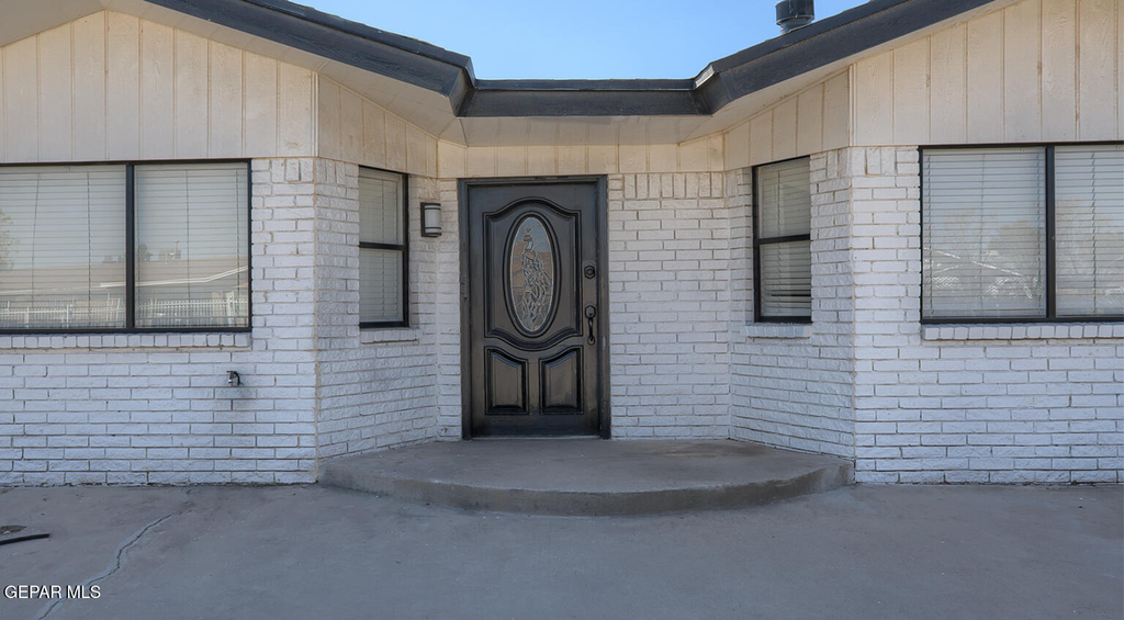 9709 Vallarta Drive - Photo 5