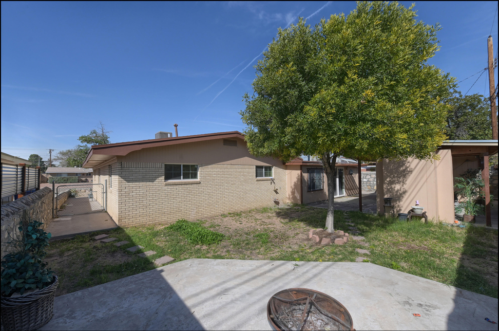 3208 Kirkcaldy Street - Photo 43