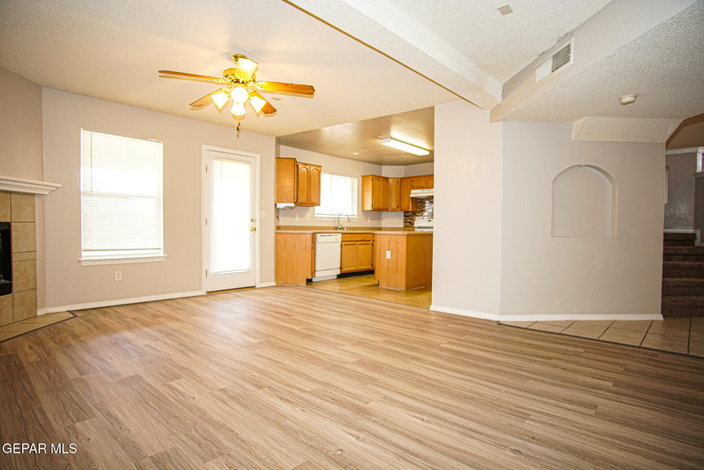 817 Dakota River Avenue - Photo 9