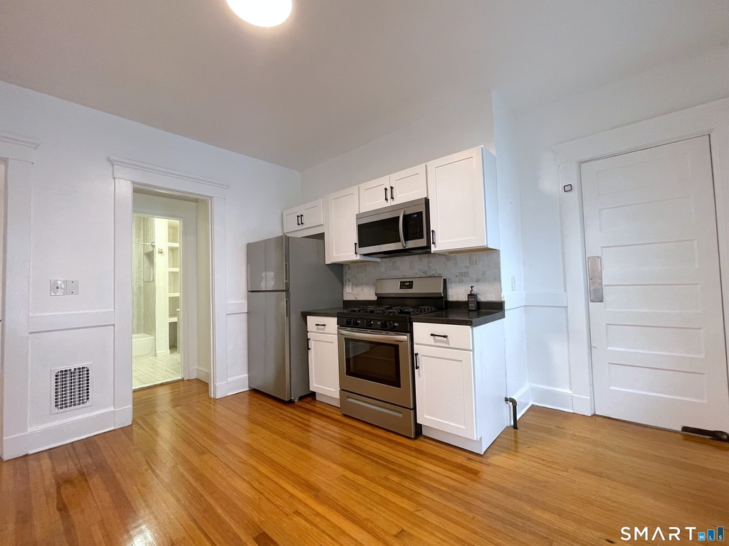 366 Central Avenue - Photo 6