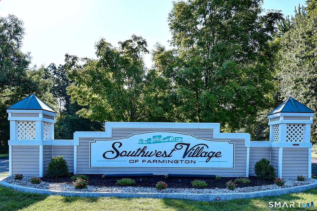 51 Florence Way - Photo 0