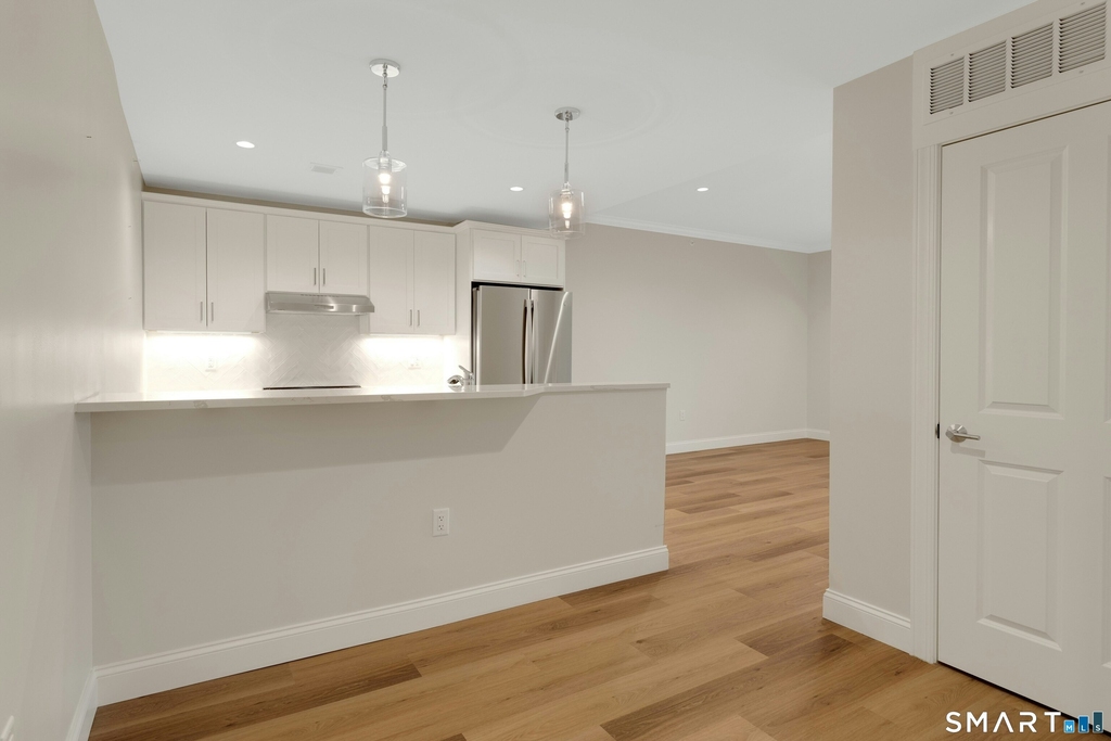 340 Heights Road - Photo 3