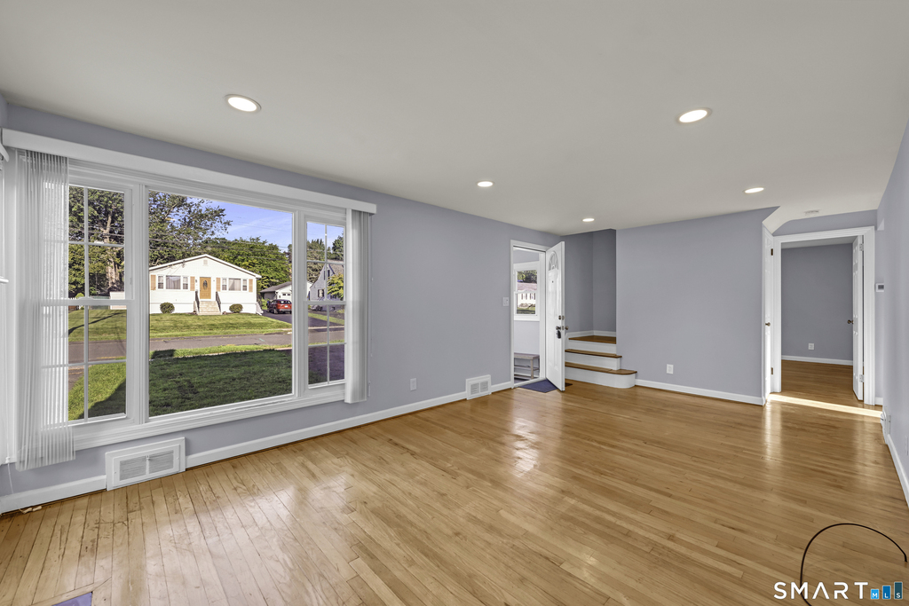 114 Randal Avenue - Photo 2