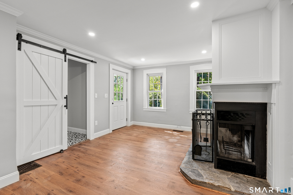 541 South Street - Photo 5